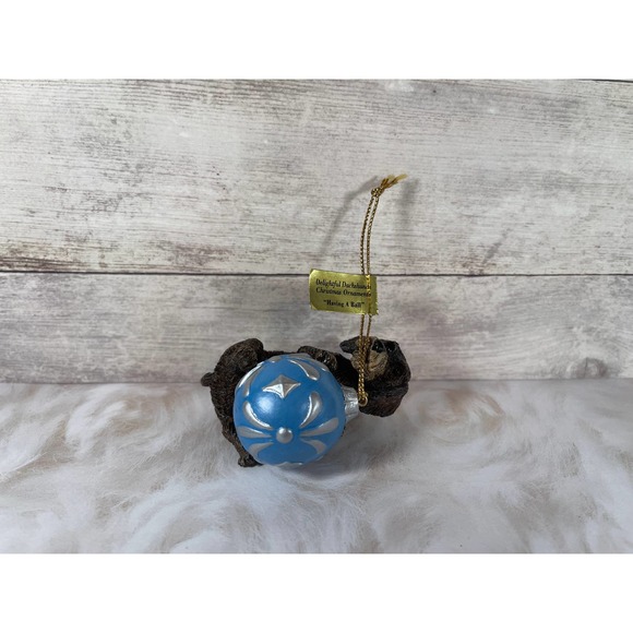 Danbury Mint Delightful Dachshunds Christmas Ornament‎ Having a Ball - Picture 6 of 6